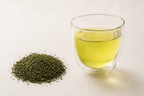 Yuzu Sencha loose leaf in a glass tea pot